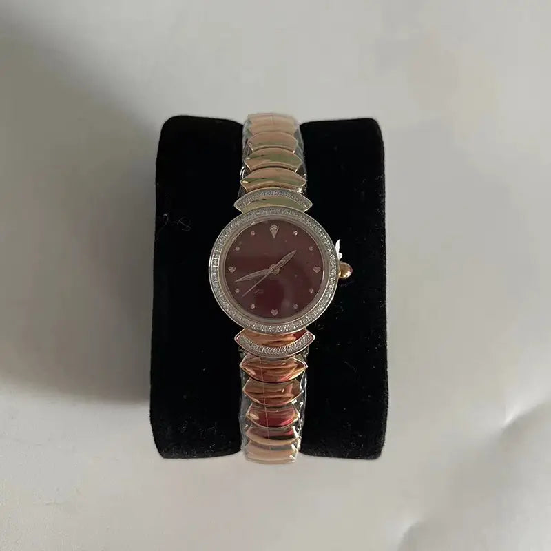 Stylish Women'S Quartz Watch with Stainless Steel Band