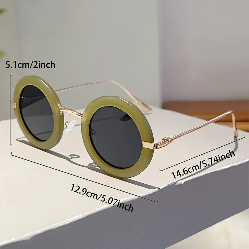 1 Pair Women's Elegant Round Metal Frame Glasses with Lenses