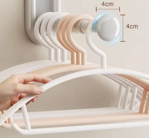 Expandable Clothes Hanger Storage Rack No Drilling