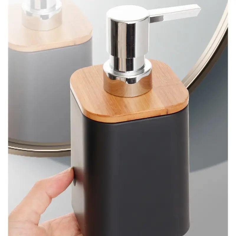 European Bathroom Four-Piece Set