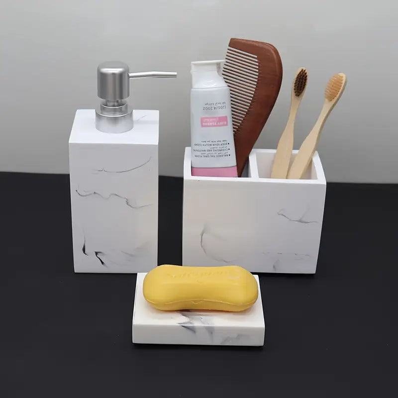 Bathroom accessories set