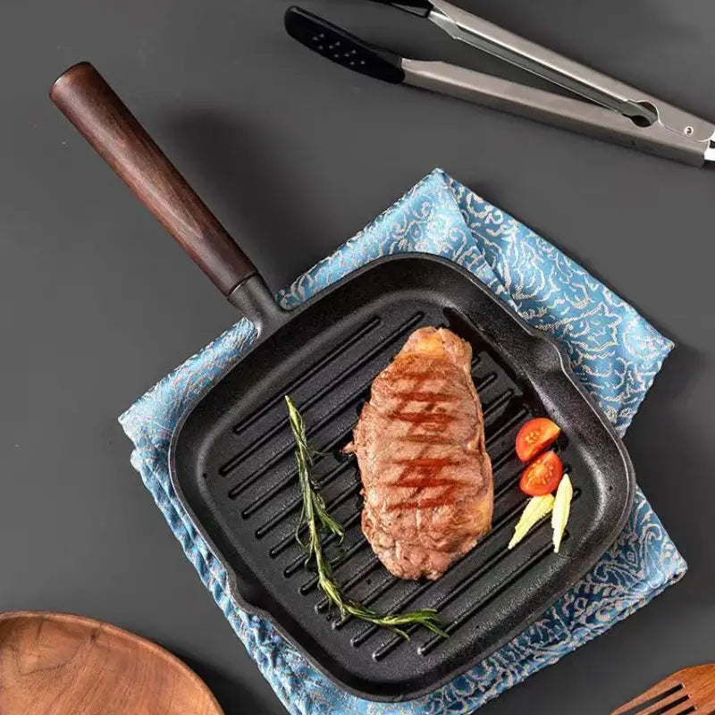 23cm Professional Cast Iron Skillet